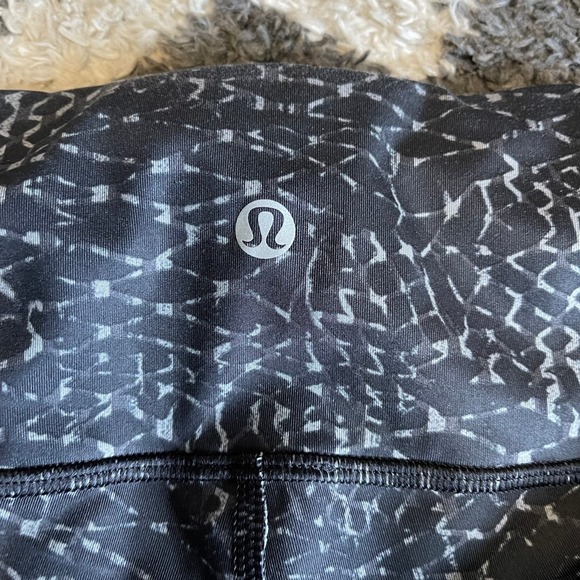 Lululemon Leggings - Picture 3 of 6